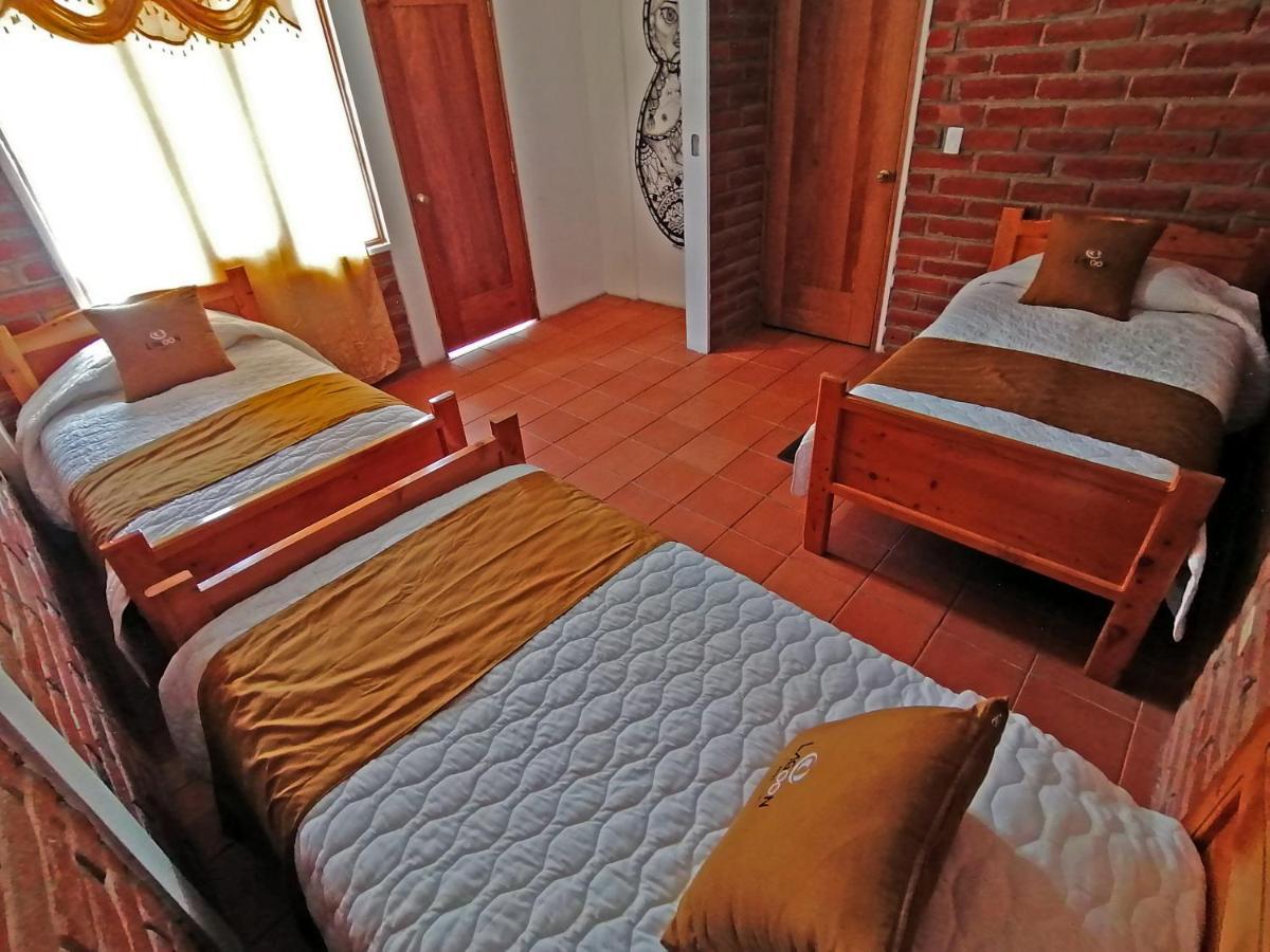 Lagoon Hotel Chugchilán Esterno foto