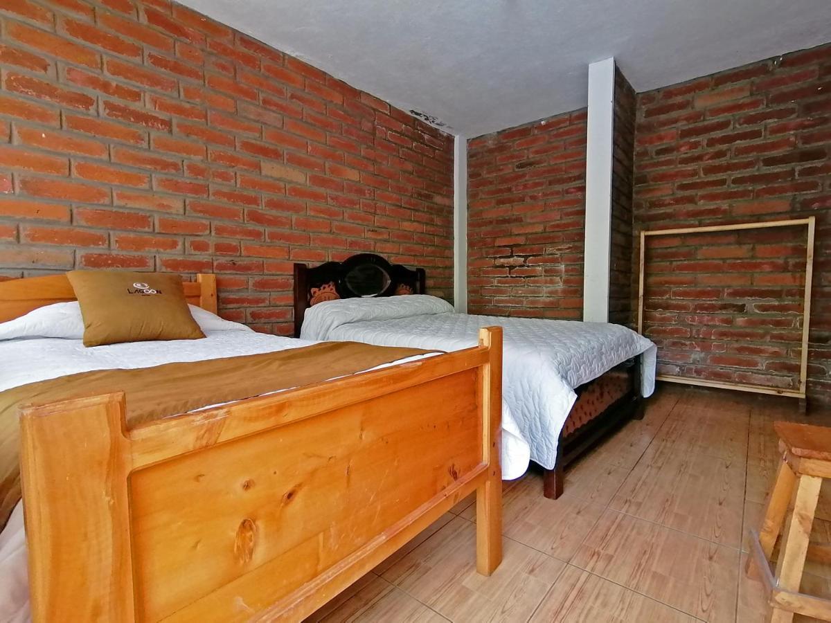 Lagoon Hotel Chugchilán Esterno foto