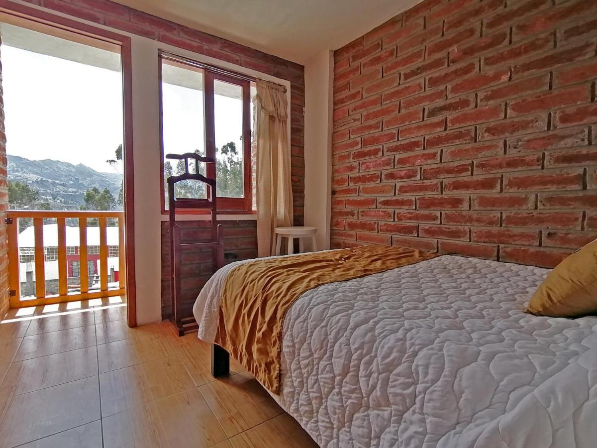 Lagoon Hotel Chugchilán Esterno foto